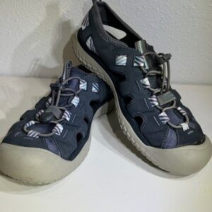KEEN Women's SOLR water hiking shoes |Size 8.5